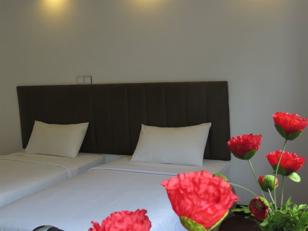 Hotel High Five Yangon