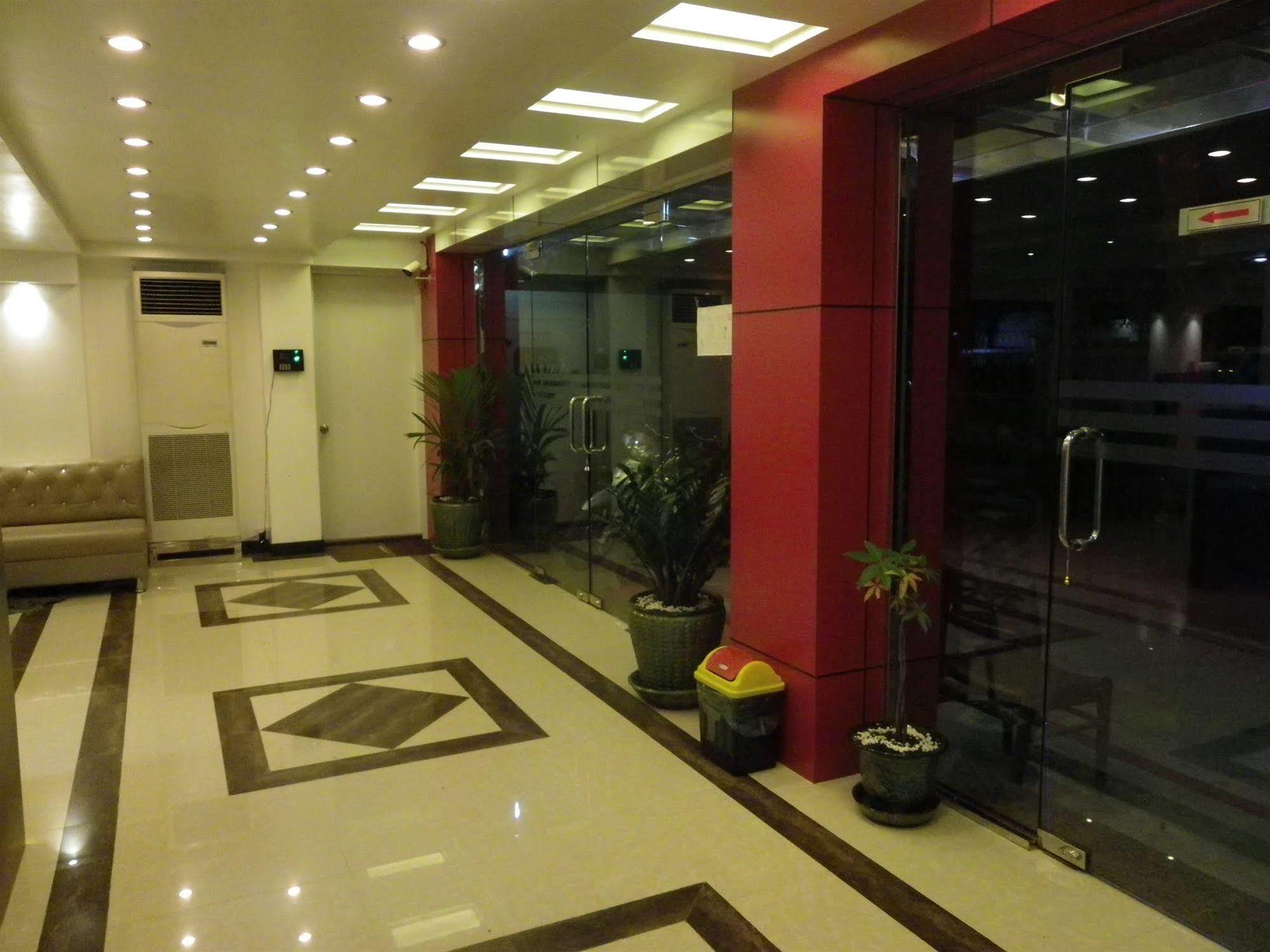 High Five 2* Yangon