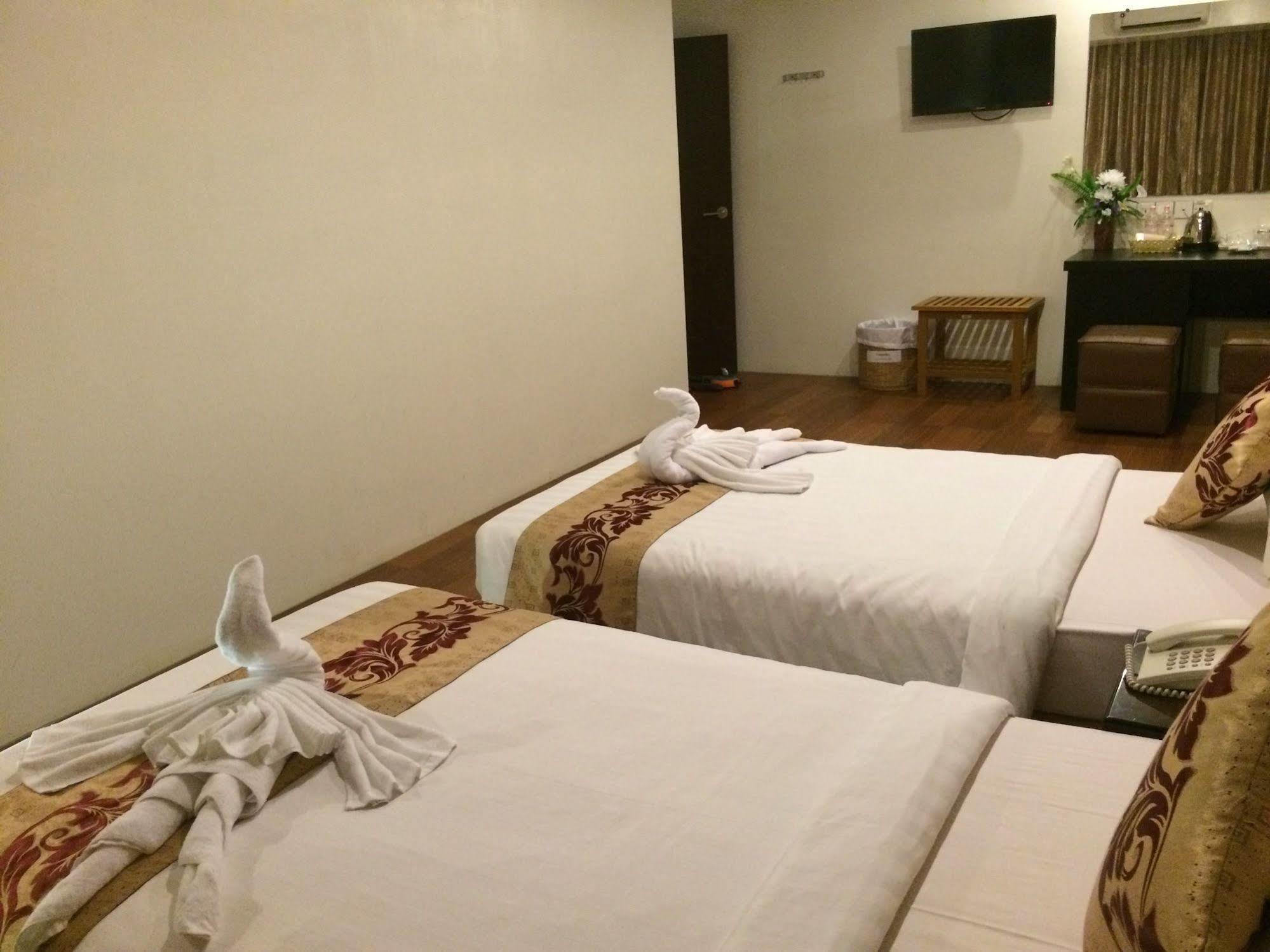 High Five 2* Yangon
